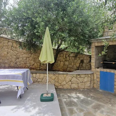 Apartamento Sunce 4 *